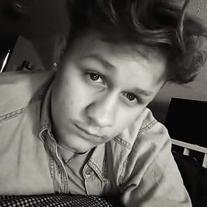 Meet your Posher, Carson